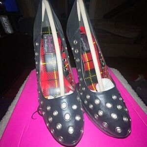 NIB Abbey Dawn Holly Chart Topper Platform Size 7